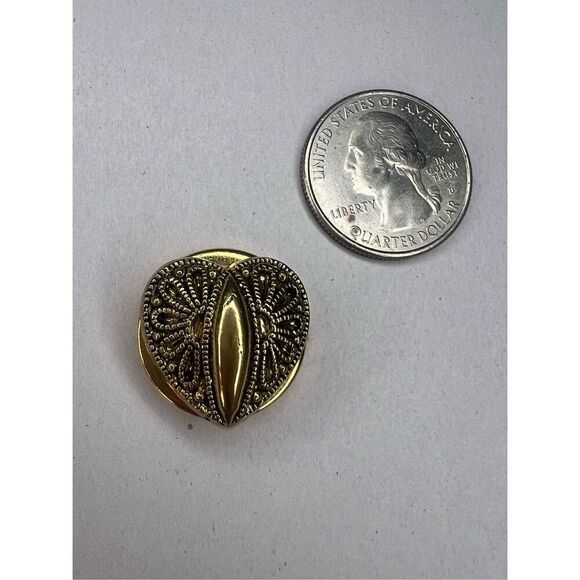 Vintage Heart Clothing Button Covers Set of 2 Gold Tone Embellished Jewelry - Picture 3 of 5